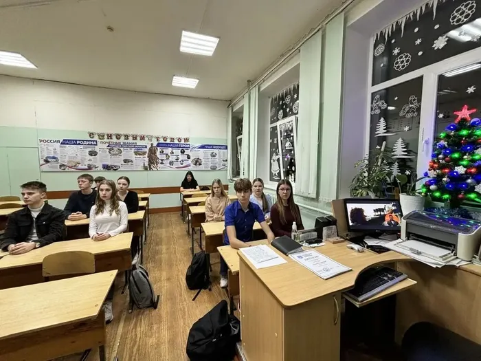 18.12.2025 в нашей школе прошли занятия, посвященные единой модели профориентации «Билет в будущее»