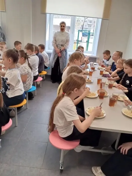 В МБОУ "СОШ №7" прошёл очередной рейд родительского контроля школьного питания