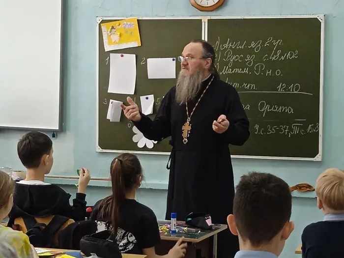 Учащиеся МБОУ "СОШ №7" приняли участие в муниципальной олимпиаде «От Пасхи до Пасхи»