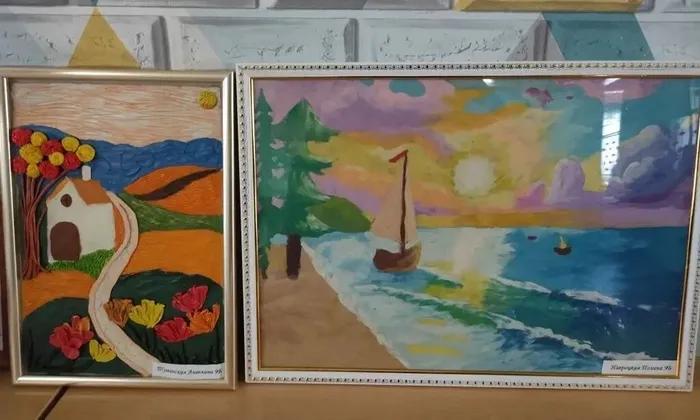 В МБОУ "СОШ №7" прошла выставка творческих проектных работ по технологии учениц 9-х классов