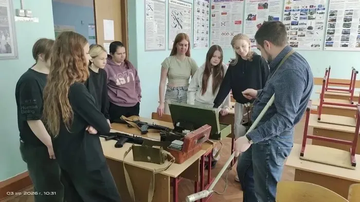 03.04.2026 года в МБОУ "СОШ №7"&nbsp;прошли коммунарские сборы «Защитники Родины»