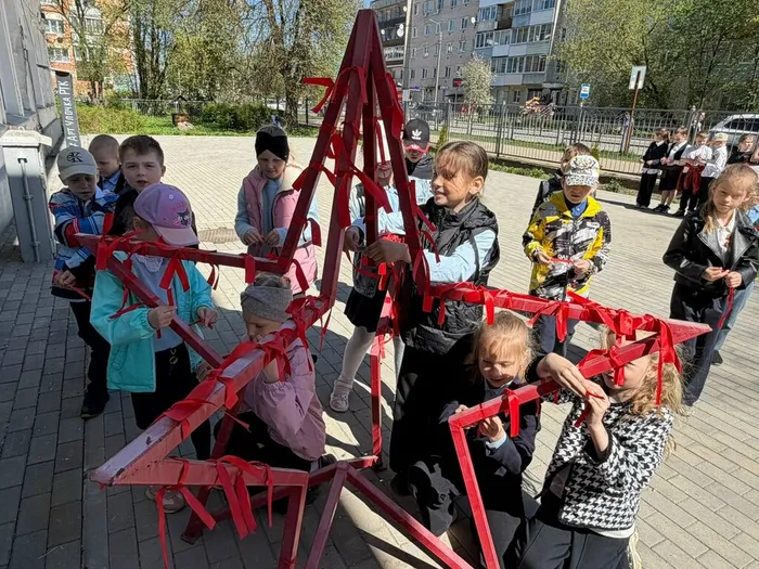 В МБОУ "СОШ №7" продолжается акция «Звезда памяти»
