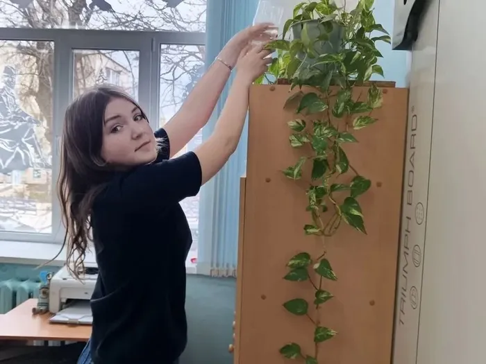 Трудовой десант: школа сияет к 1 Мая!