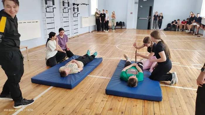 В&nbsp;преддверии 23 февраля - Дня защитника Отечества в МБОУ "СОШ №7" прошел школьный отборочный этом патриотической игра «Зарница 2.0»