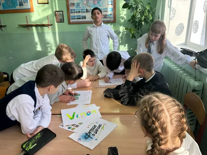 ученики 5–9 классов МБОУ «СОШ №7» поучаствовали в увлекательной футбольной викторине в рамках фестиваля «Футбол в школе»