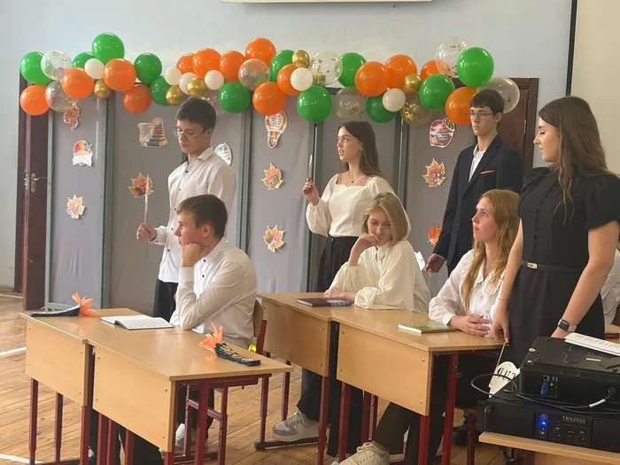 День учителя - 2026 в МБОУ "СОШ №7"