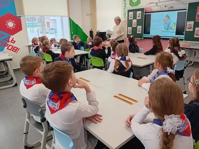 20 февраля 2026 года в МБОУ «СОШ №7» прошёл семинар педагогов-библиотекарей ВГО