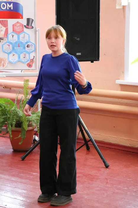 Учащиеся МБОУ "СОШ №7" побывали на встрече с режиссёром Климом Шипенко