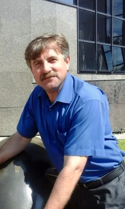 Фото - Директор школы Кузьмин Е.В.