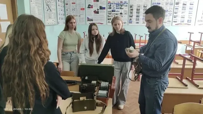 03.04.2026 года в МБОУ "СОШ №7"&nbsp;прошли коммунарские сборы «Защитники Родины»